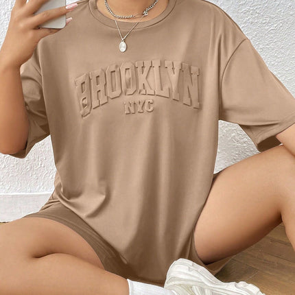 Conjunto de leggings y camiseta oversize para mujer. Tallas grandes. 