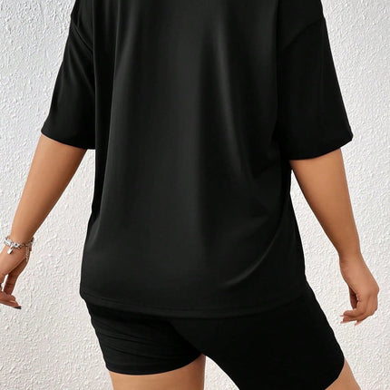 Conjunto de leggings y camiseta oversize para mujer. Tallas grandes. 