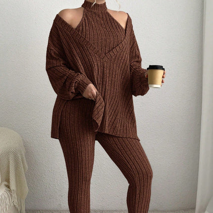 Conjunto de 3 piezas para mujer con detalles recortados - Marca Diane. Talla grande.