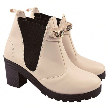 Bota corta con cadena