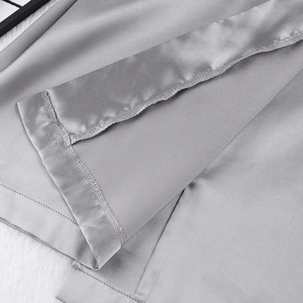 Bata de satén - Antonella