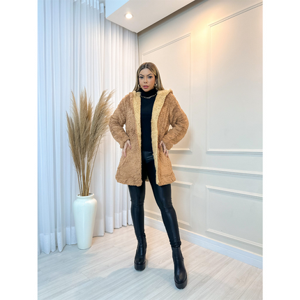 Abrigo reversible de peluche