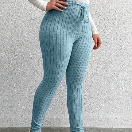 Leggings de rayas con cordón para mujer de Alanis. Talla grande. 