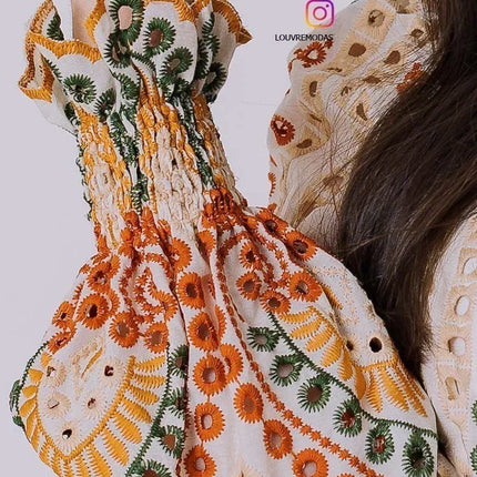 Vestido midi de encaje de algodón bicolor