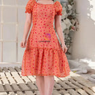 Vestido Antonia estampado con delicados corazones en el estampado.