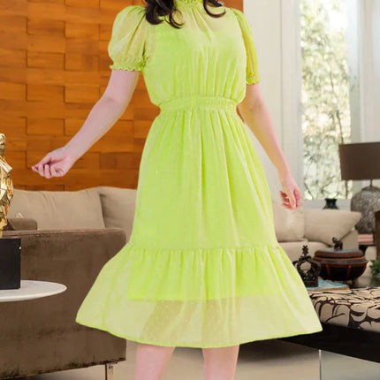 Vestido de gasa con tejido texturizado.